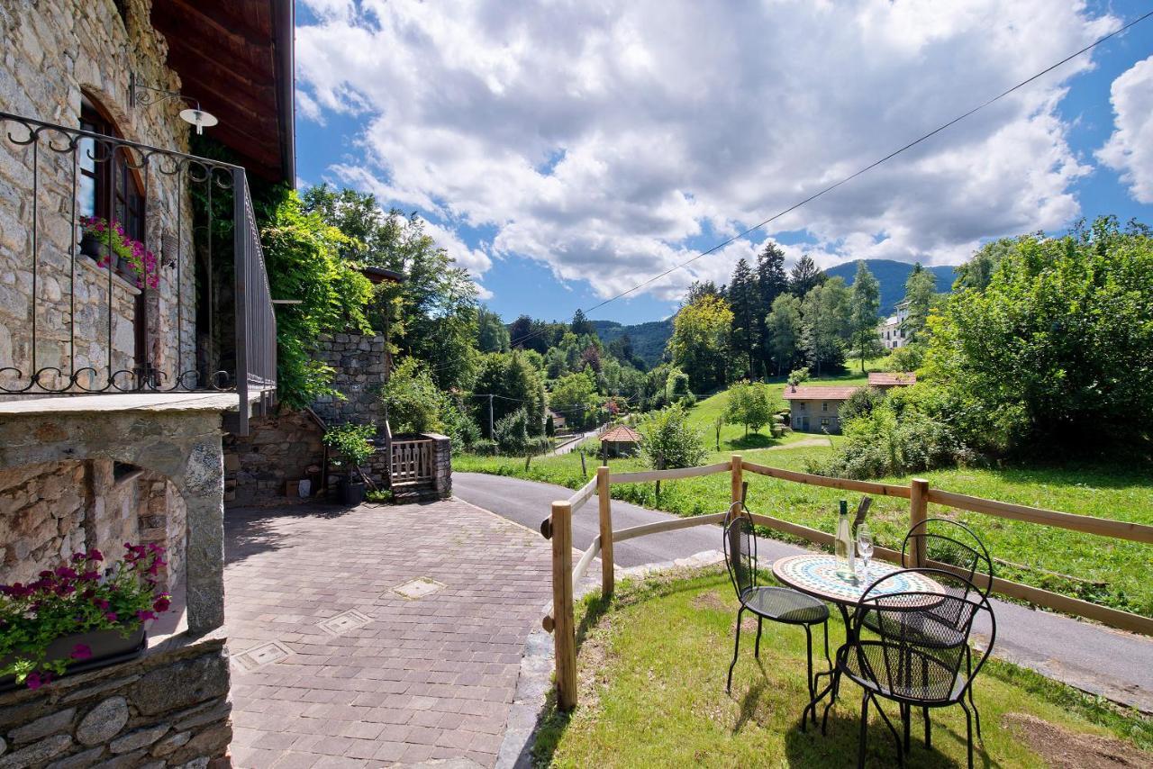 Farmhouse Of Grandfather Chek Villa Bellagio Esterno foto